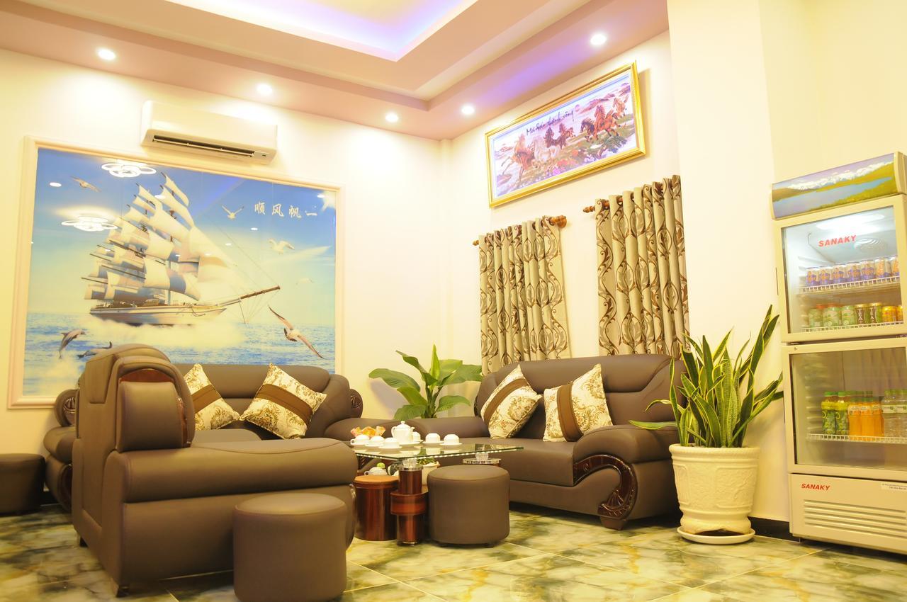 Jiny Tran Hotel Duong Dong  Exterior photo